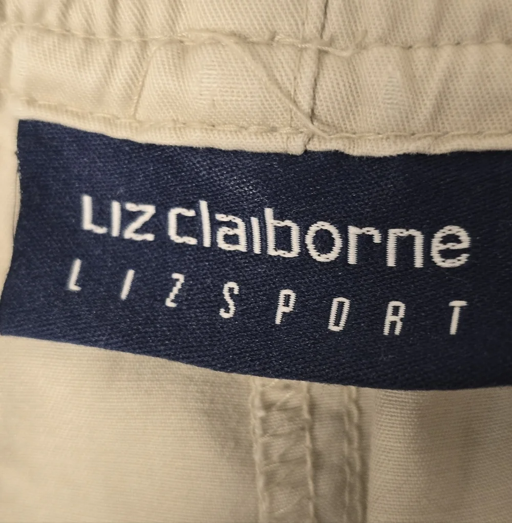 Liz Claiborne Cream Flat Front Shorts - Picture 2 of 4